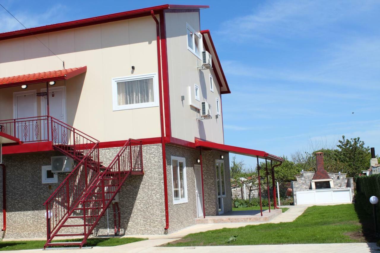 Guest House Valiland Bŭlgarevo Eksteriør bilde